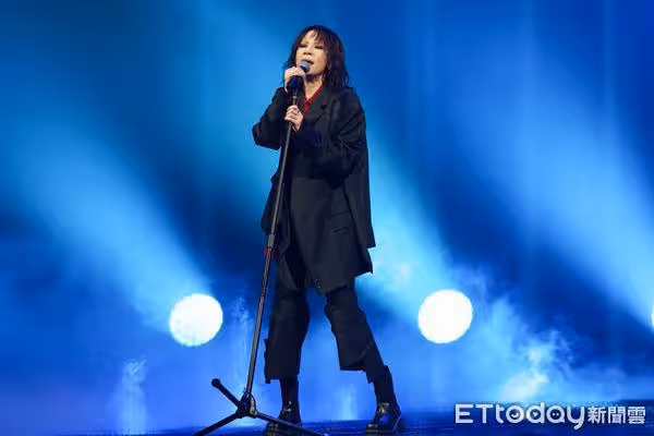 楊乃文才被爆愛上牛肉麵名店老闆 演唱會又遭當眾求婚...直接打槍!
