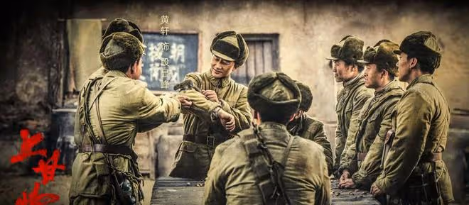上甘嶺:段顯峰指揮全軍,秦基偉當配角合理嗎?合理!導演了不起