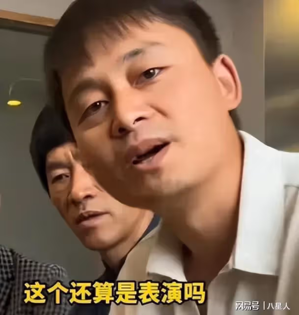 郭碧婷真「瞎」!火了就飄,故意掌摑李小龍模仿者?40歲向佐回應了