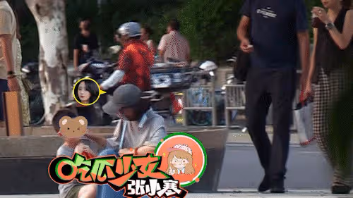 馮紹峰不配當爹!趙麗穎公園溜達,母子席地而坐超有愛,想想更黏媽