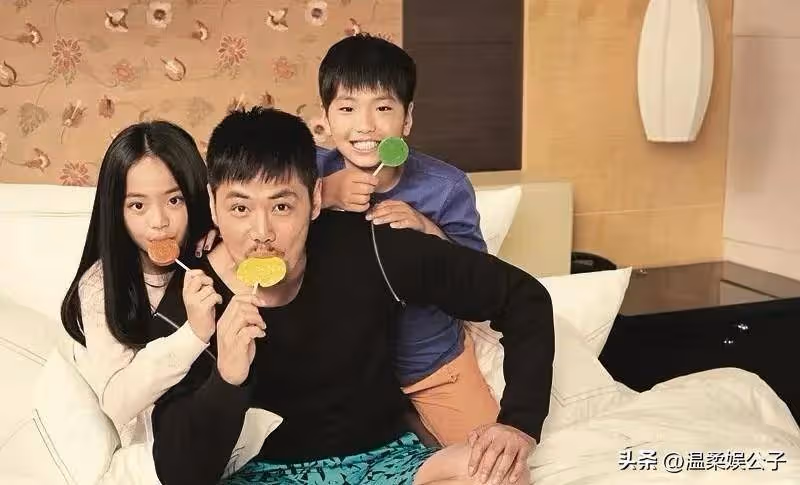 邵兵兒子也太帥了!20歲出道驚艷韓國,完美繼承媽媽的超高顏值