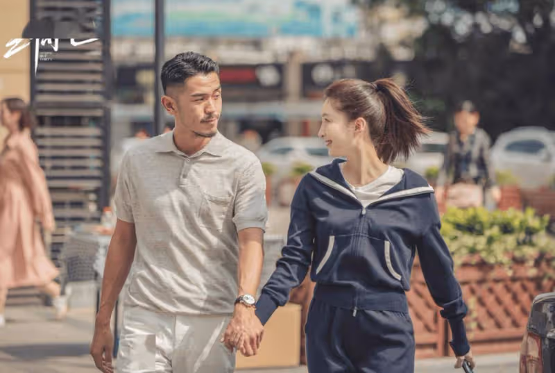 港星與TVB視後林夏薇首次合作就演激烈床戲！大讚得到女方信任：做咩都得