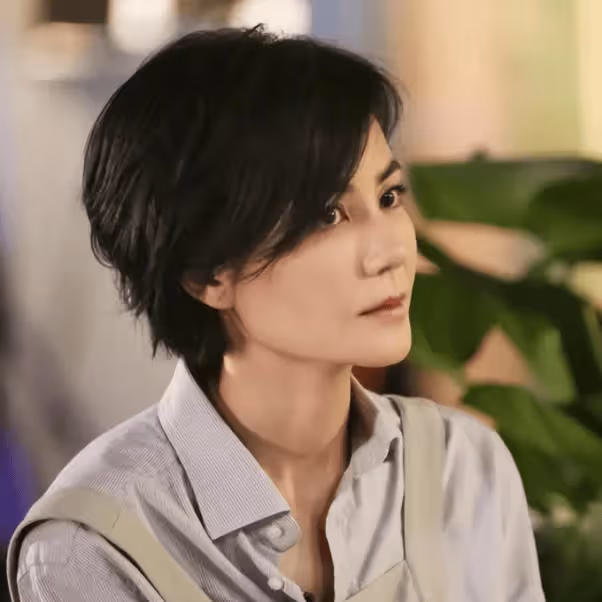 張柏芝為何總與王菲暗自較勁？原來放不下的從不是她