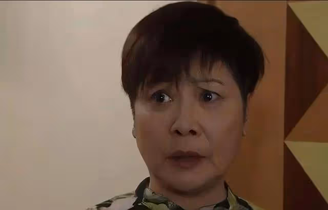 突傳死訊！TVB知名老戲骨因癌症離世，忙於事業終身未婚未孕