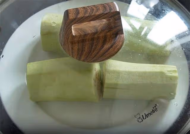 茄子別再紅燒了,教你做蒲燒茄子,軟嫩鮮香入味,比鰻魚飯還好吃