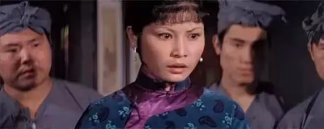 港星李麗麗肺癌離世,曾是TVB第一代打女,曾與姜大衛傳緋聞一生未嫁