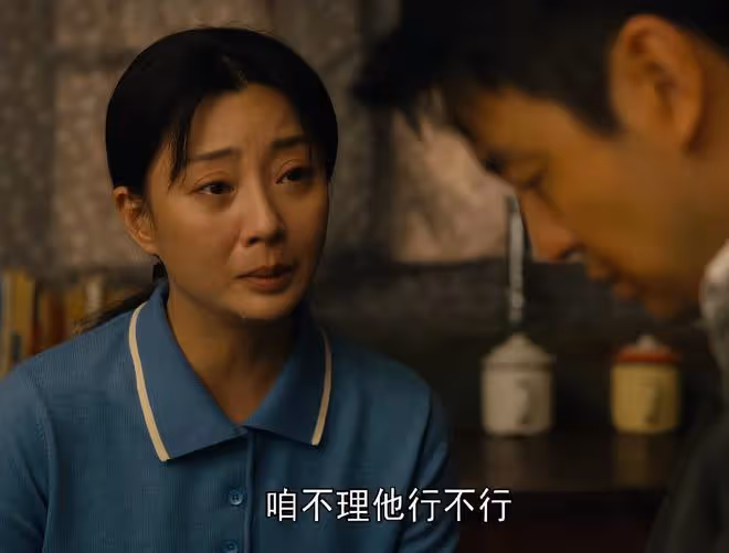 才播 2 集,收視率破 2,終於有讓我熬夜狂追的年代劇了