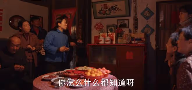 才播 2 集,收視率破 2,終於有讓我熬夜狂追的年代劇了