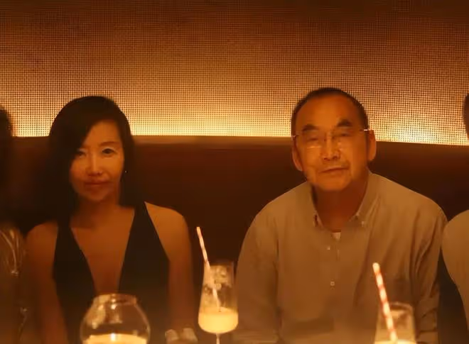 沙白白父親回國，老人家瞬間蒼老了很多，偉大且堅強的父親