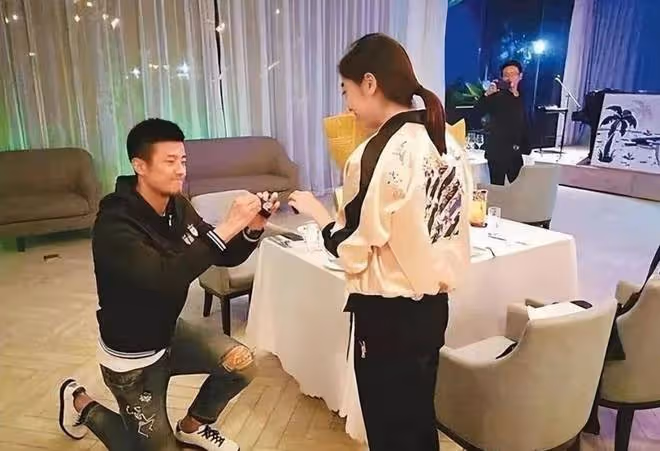 「羽壇第一美女」王適嫻:主動求婚諶龍惹人羨,退役後成人生贏家