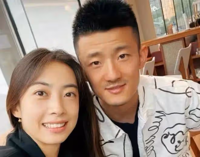 「羽壇第一美女」王適嫻:主動求婚諶龍惹人羨,退役後成人生贏家
