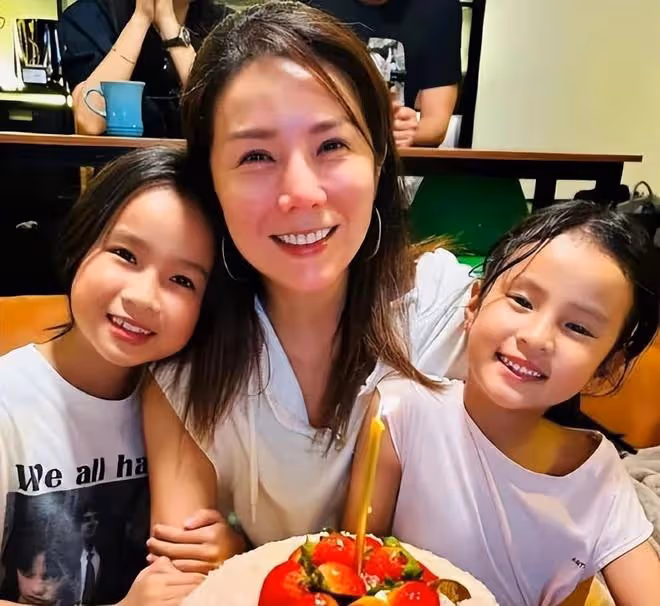 港姐季軍吳文忻積極抗癌,頭髮掉光仍舊樂觀,癌細胞已擴散至淋巴