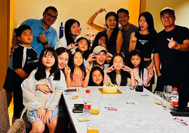 港姐季軍吳文忻積極抗癌,頭髮掉光仍舊樂觀,癌細胞已擴散至淋巴