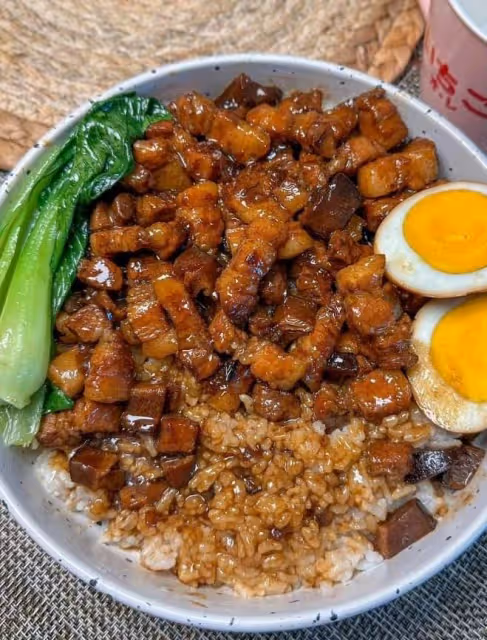 香菇滷肉飯造起來