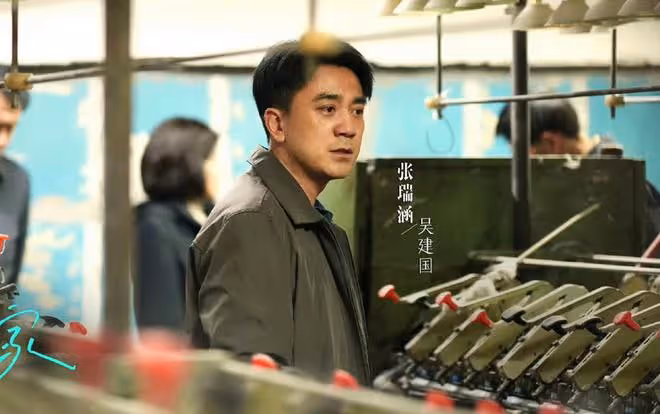 《小巷人家》中三個父親,莊超英渣,吳建國懦弱,唯有林武峰合格