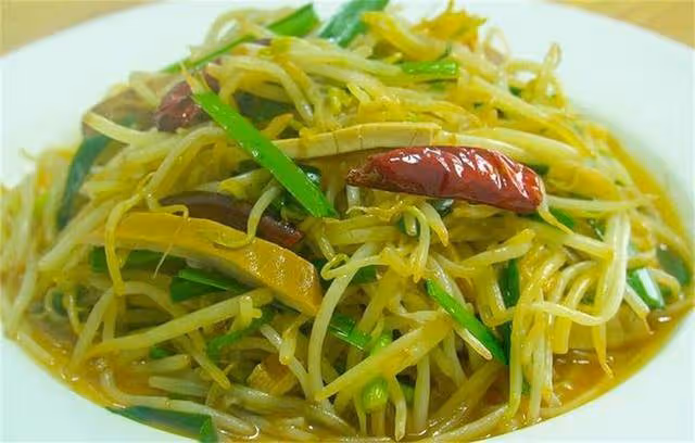 飯店28元一盤的家常小炒,4塊錢就能在家做,鮮香脆嫩,太下飯了