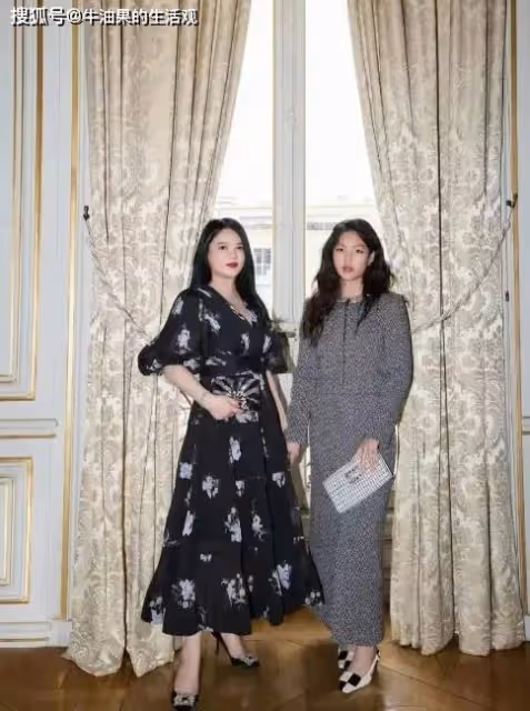 李湘王詩齡母女在國外被偶遇，生圖和精修圖差距大，又胖回去了