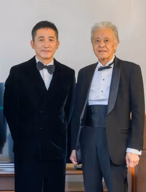 劉嘉玲曬梁朝偉東京電影節工作照,笑容洋溢狀態好