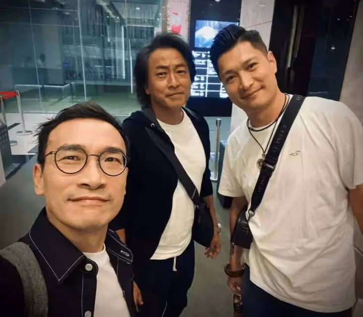 TVB前戲骨張松枝斷崖式衰老?新劇當爺爺卻被贊有型,曾是陳慧琳MV男主角