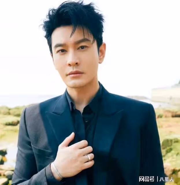 放過她吧!黃曉明前任李菲兒採訪被問怎麼評論葉柯!李菲兒都快碎了