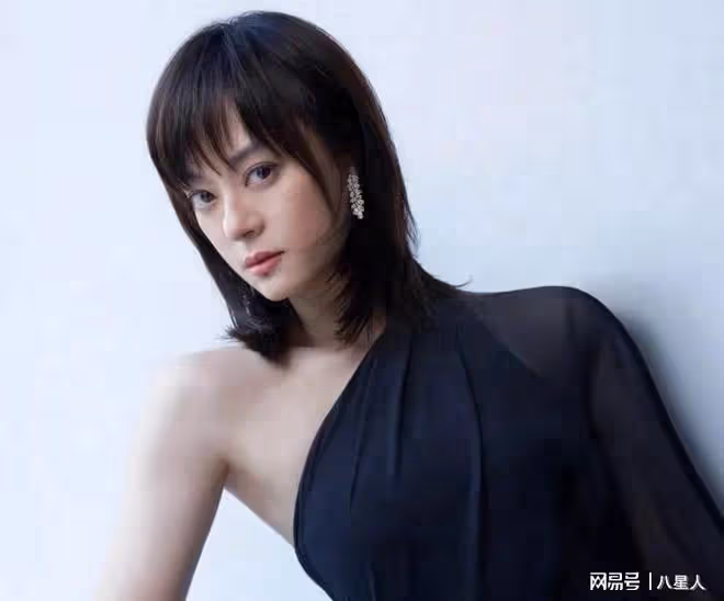 孫儷又攤上大事了!導演受訪強捧吳慷仁忽略孫儷,網友直言祝撲街