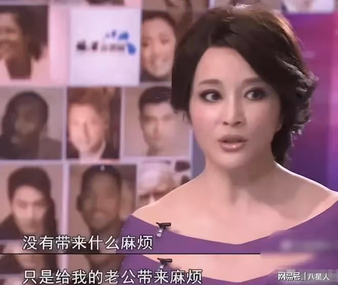 74歲劉曉慶色膽包天!曾婚內出軌,男方小她20歲,聊天記錄太炸裂