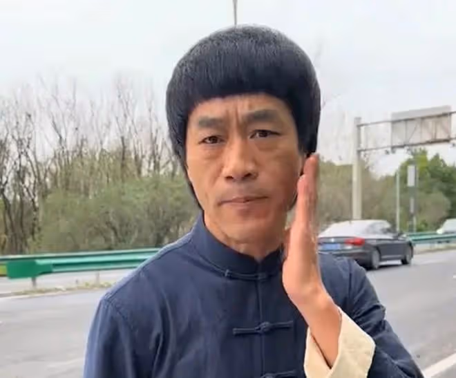 李小龍模仿者網絡震撼發聲:與向佐恩怨幕後,真相顛覆認知