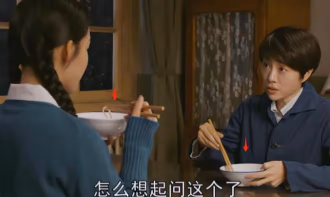 同樣是吃麵條，把蔣欣、宋佳和李沁放一起看，差別就出來了