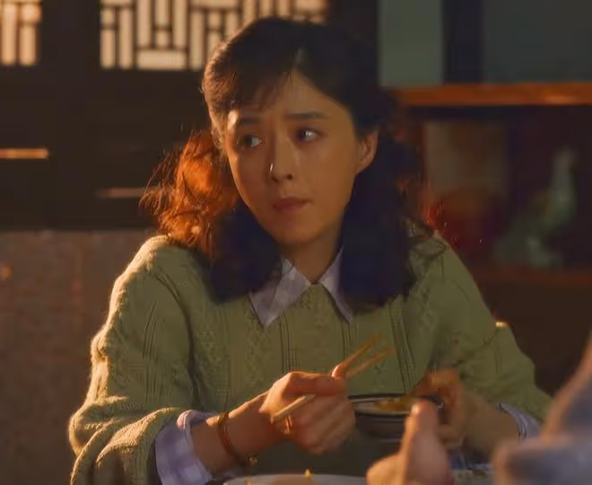 同樣是吃麵條,把蔣欣、宋佳和李沁放一起看,差別就出來了