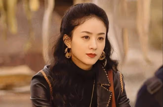趙麗穎新片《喬妍的心事》熱映，包場力挺顯人脈，網友熱議不斷