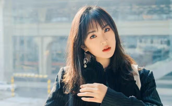 2024.10.30娛樂資訊：張晚意、迪麗熱巴、劉亦菲、張藝興、宋茜