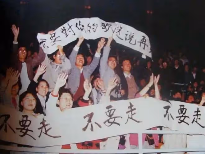 大胸肌,荷爾蒙爆棚,62歲的費翔依舊是男人的勁敵!