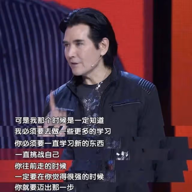 大胸肌,荷爾蒙爆棚,62歲的費翔依舊是男人的勁敵!