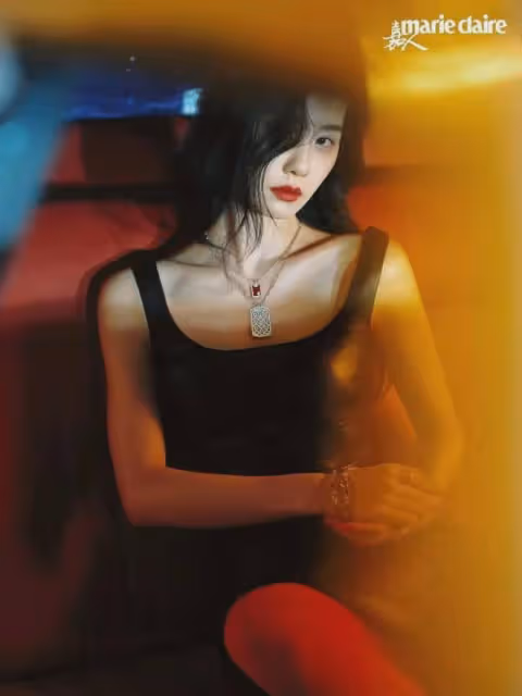 劉詩詩一組照片流出,引來無數網友圍觀,吳奇隆喊嘆:幸虧沒離婚