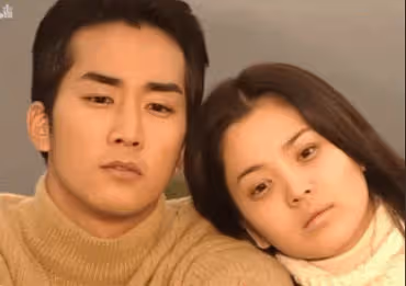 劉亦菲唯一公開的男友,分手6年後,48歲的宋承憲現狀曝光!