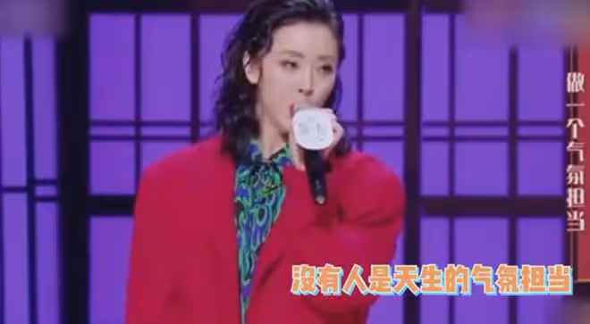 拒絕杜淳,倒追大張偉,卻38天閃嫁素人,她的人生真的好「癲」!