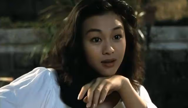 郭富城初戀女友風韻猶存,離婚後當單親媽媽,女兒參加選美比賽