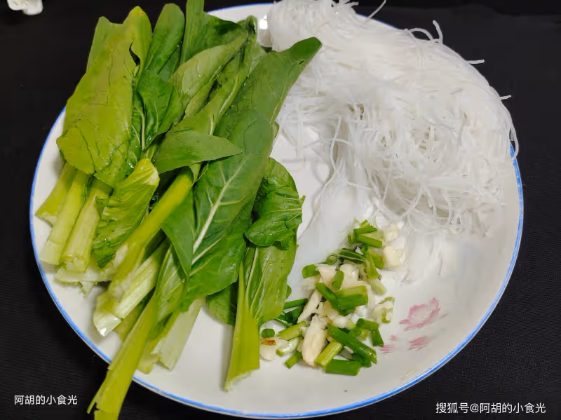雞肉、魚肉靠邊站,天冷了應該多吃它!多為家人燉一鍋,湯菜齊全、鮮潤又暖人