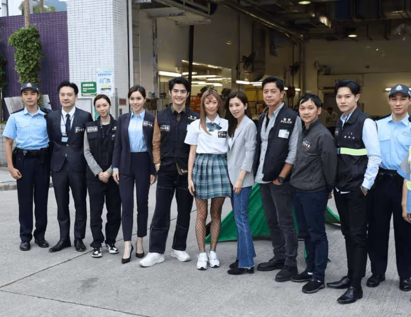 TVB長腿小花酒吧色誘馬志威!原來是落選港姐,社交網經常曬好身材!