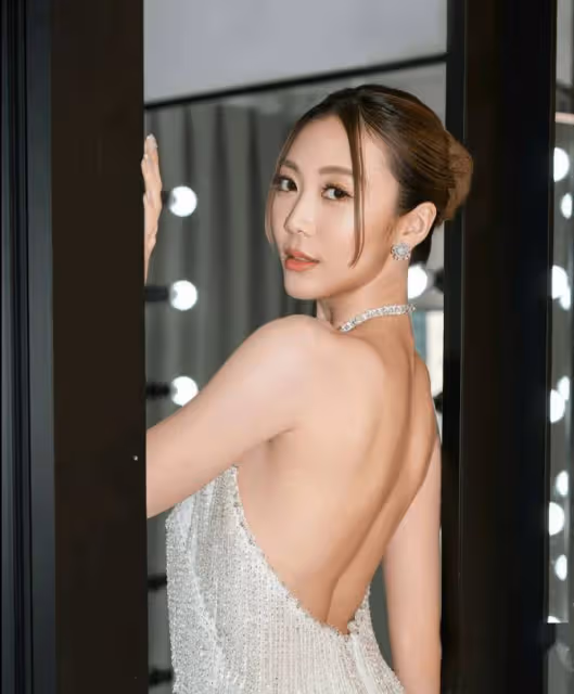 TVB長腿小花酒吧色誘馬志威!原來是落選港姐,社交網經常曬好身材!