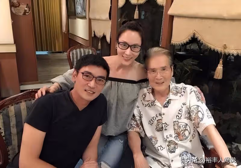 焦恩俊82歲前岳父石英去世,去年剛退休,因熬夜靠兒子換肝救命