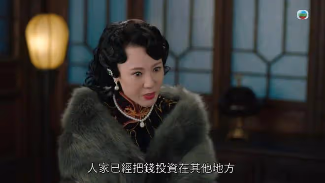 TVB知名女星驚喜亮相台慶劇,52歲保養得宜被封圈內小富婆,至今仍然單身