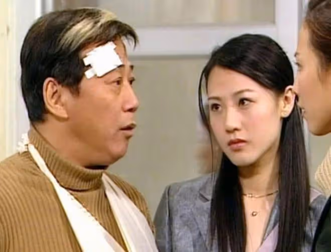 TVB知名女星驚喜亮相台慶劇,52歲保養得宜被封圈內小富婆,至今仍然單身
