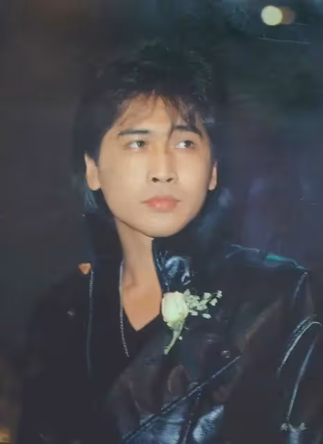 64歲的齊秦娶小24歲妻!盡管岳母比自己「小了幾歲」,給她盡孝也能坦然