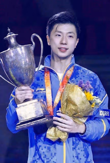 馬龍榮獲國際奧協大獎,發言顯格局,乒壇傳奇再展風采