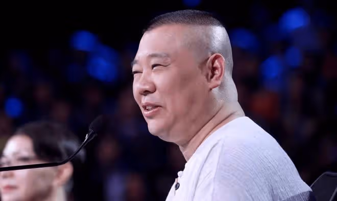 郭德綱突襲直播,網友驚喜爆棚:相聲界的直播新風潮