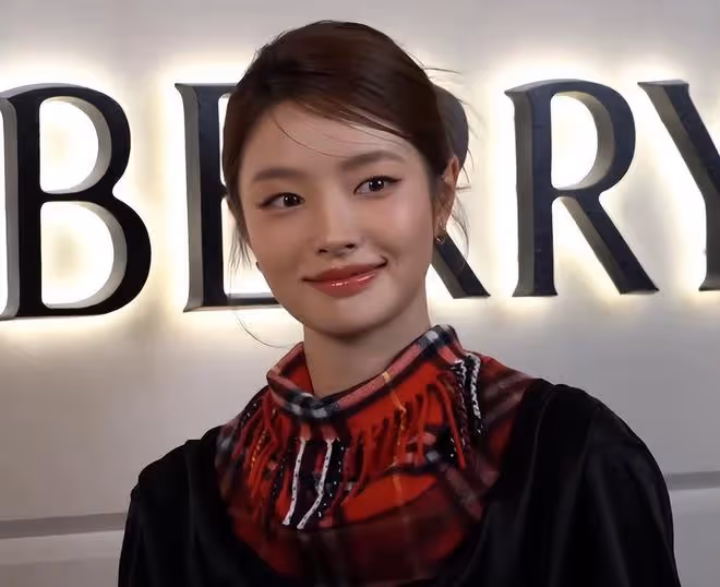 終於知道為什麼韓國人這麼愛湯唯了，這種鬆弛感沒幾個人能做得到