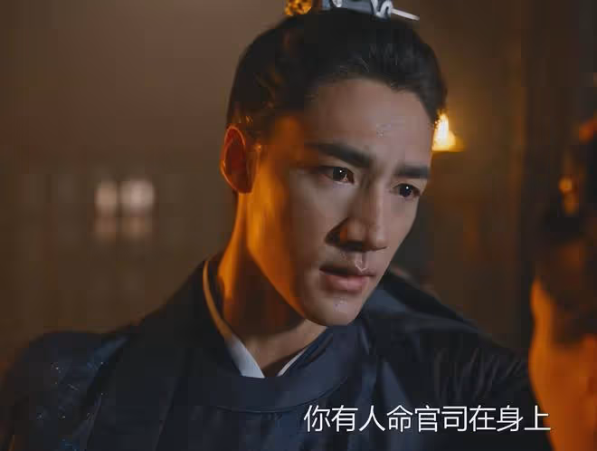 皮相相似,但骨相差了一大截,這兩位男星共用一張臉,卻天差地別