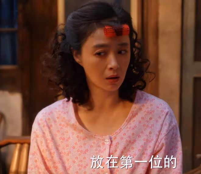 油頭粉面就別演窮人,蔣欣和閆妮告訴你,窮人應該怎麼演