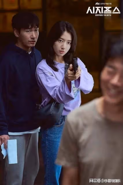 《地獄法官》朴信惠歷代韓劇CP!李敏鎬李鍾碩經典搭他更是場災難